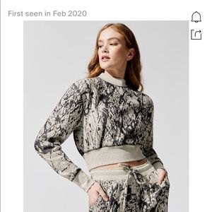 ✨NWT Twenty Hyper Realith Knit Sweater✨